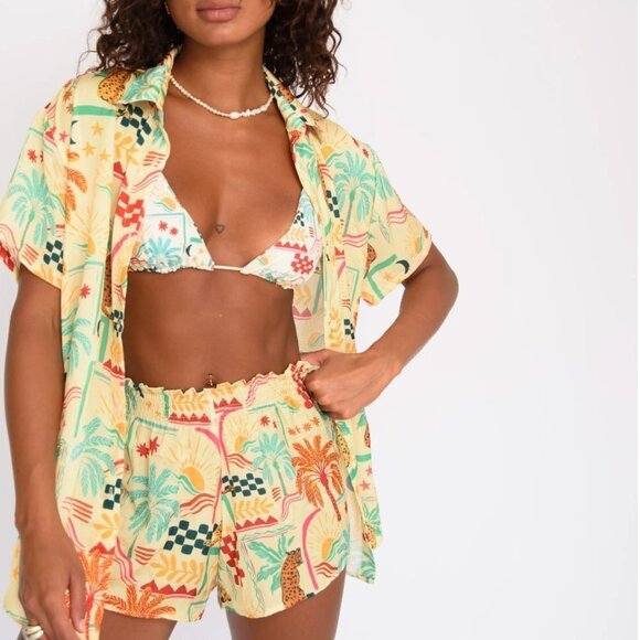 Skatie 'Chase' Button Down in MOZAMBIQUE - Picture 2 of 9